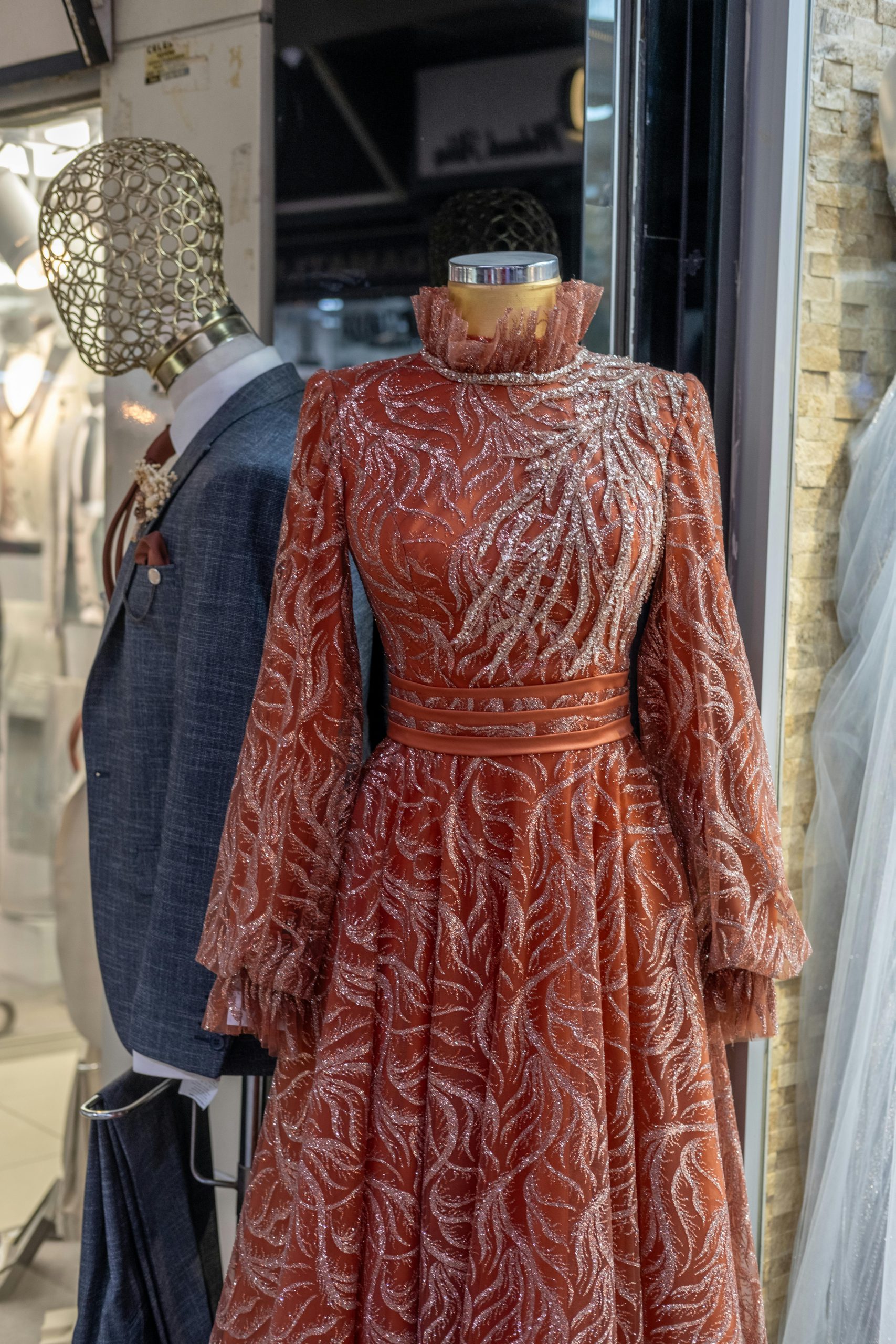 ROBE EN DENTELLE ZW COLLECTION